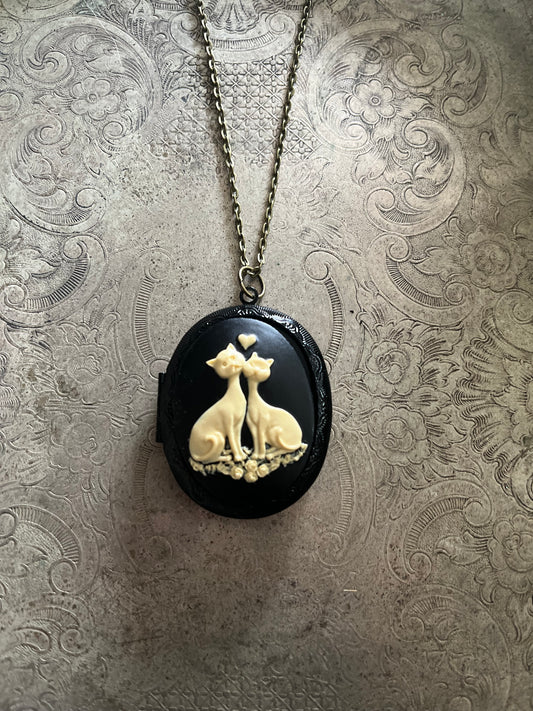 Love Cats Cameo Locket Necklace