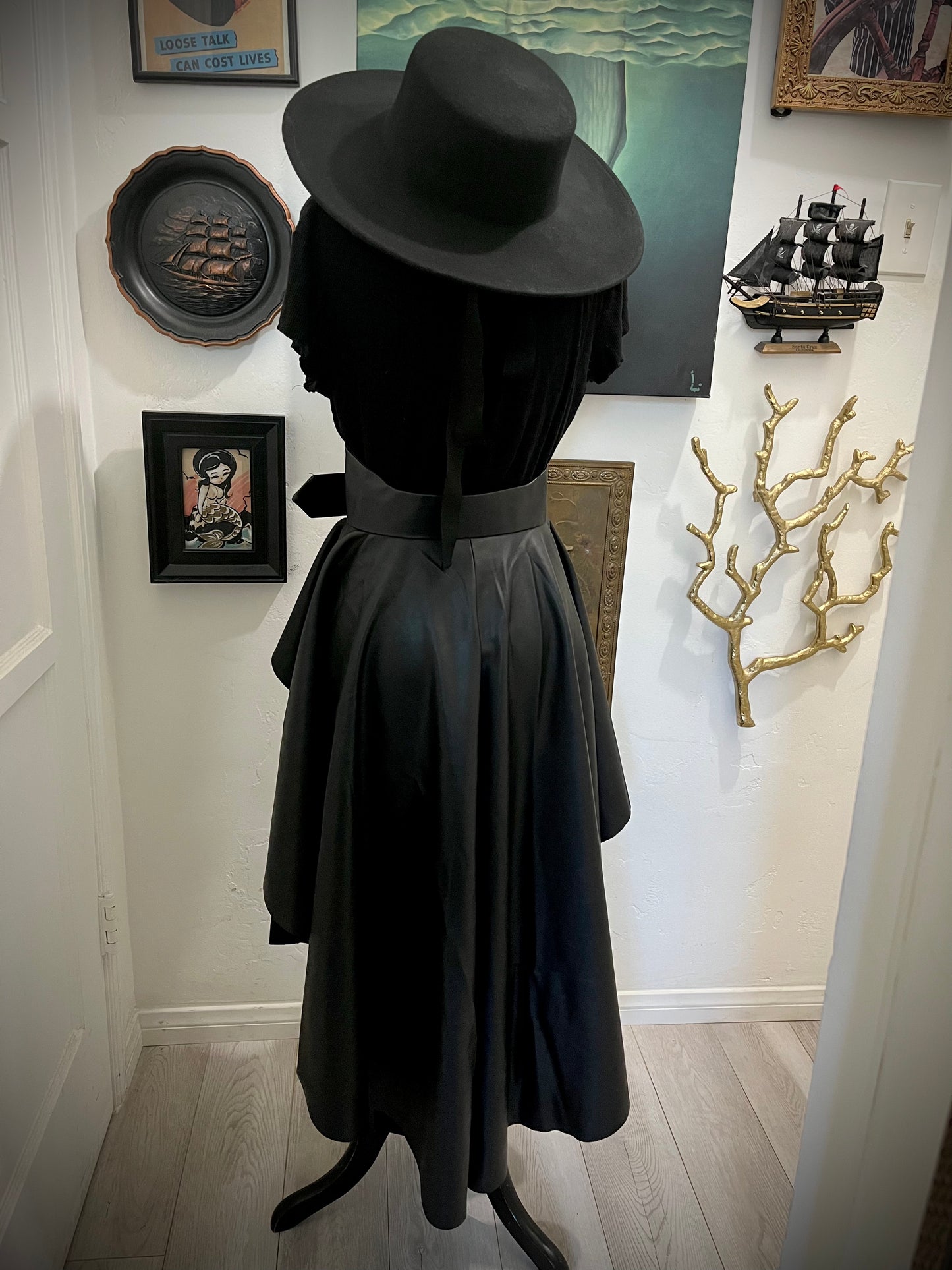 Long Peplum Skirt - Belt