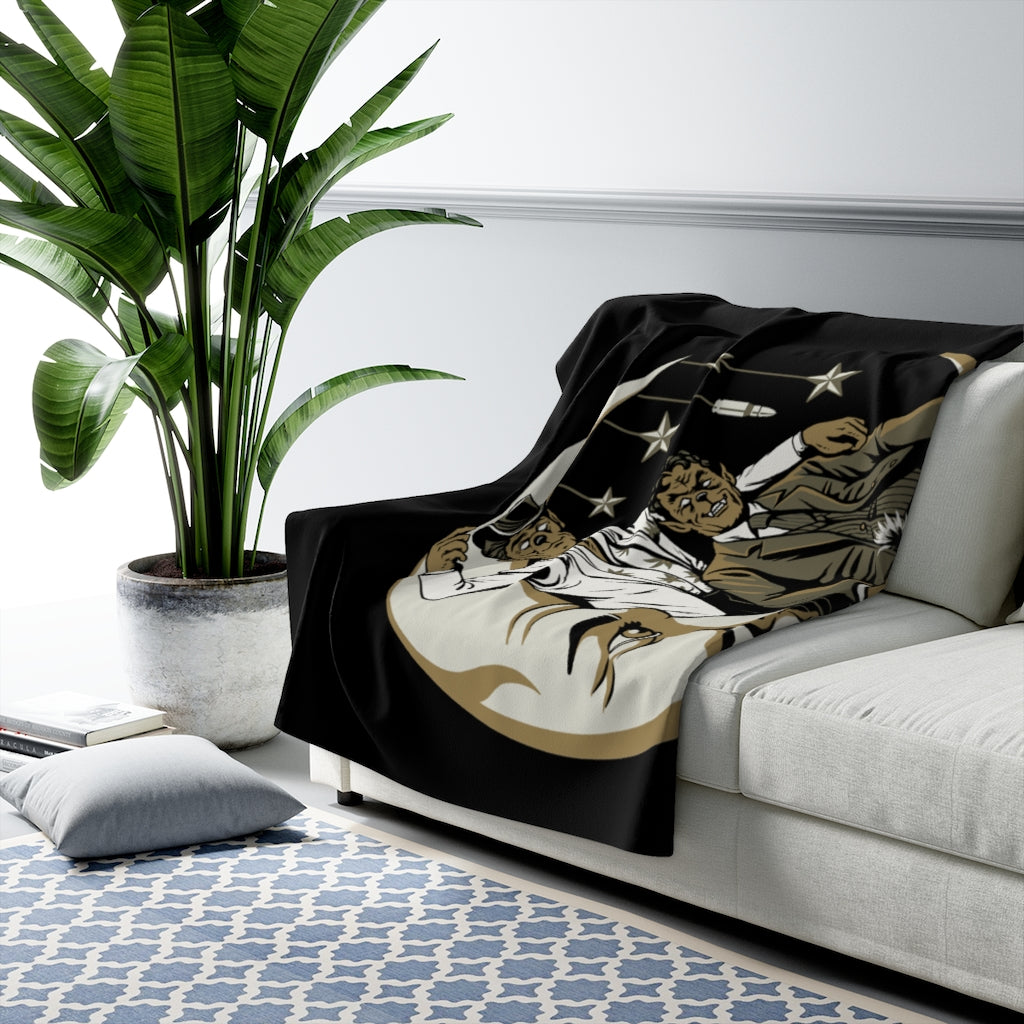 QueenS of the Night - Sherpa Fleece Blanket