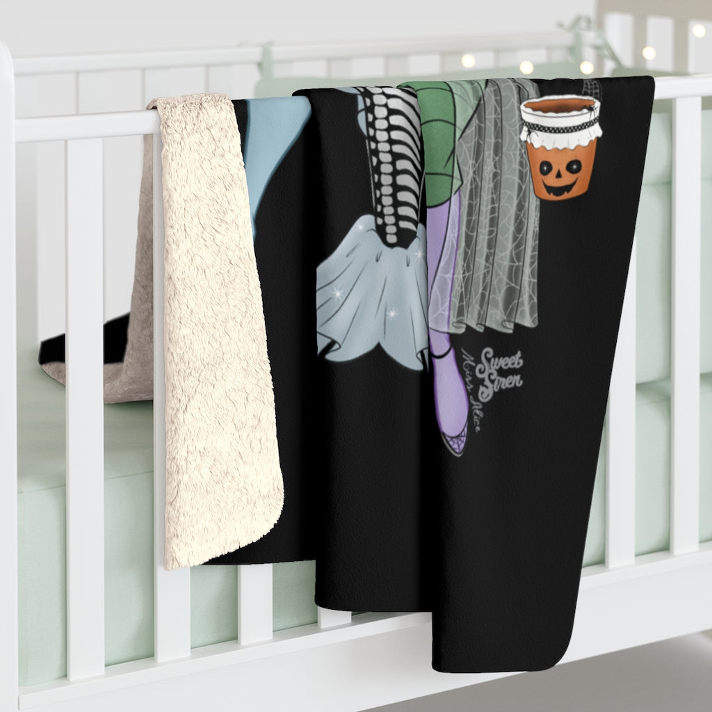 3 Trick or Treat Babes -All Black - Sherpa Fleece Blanket