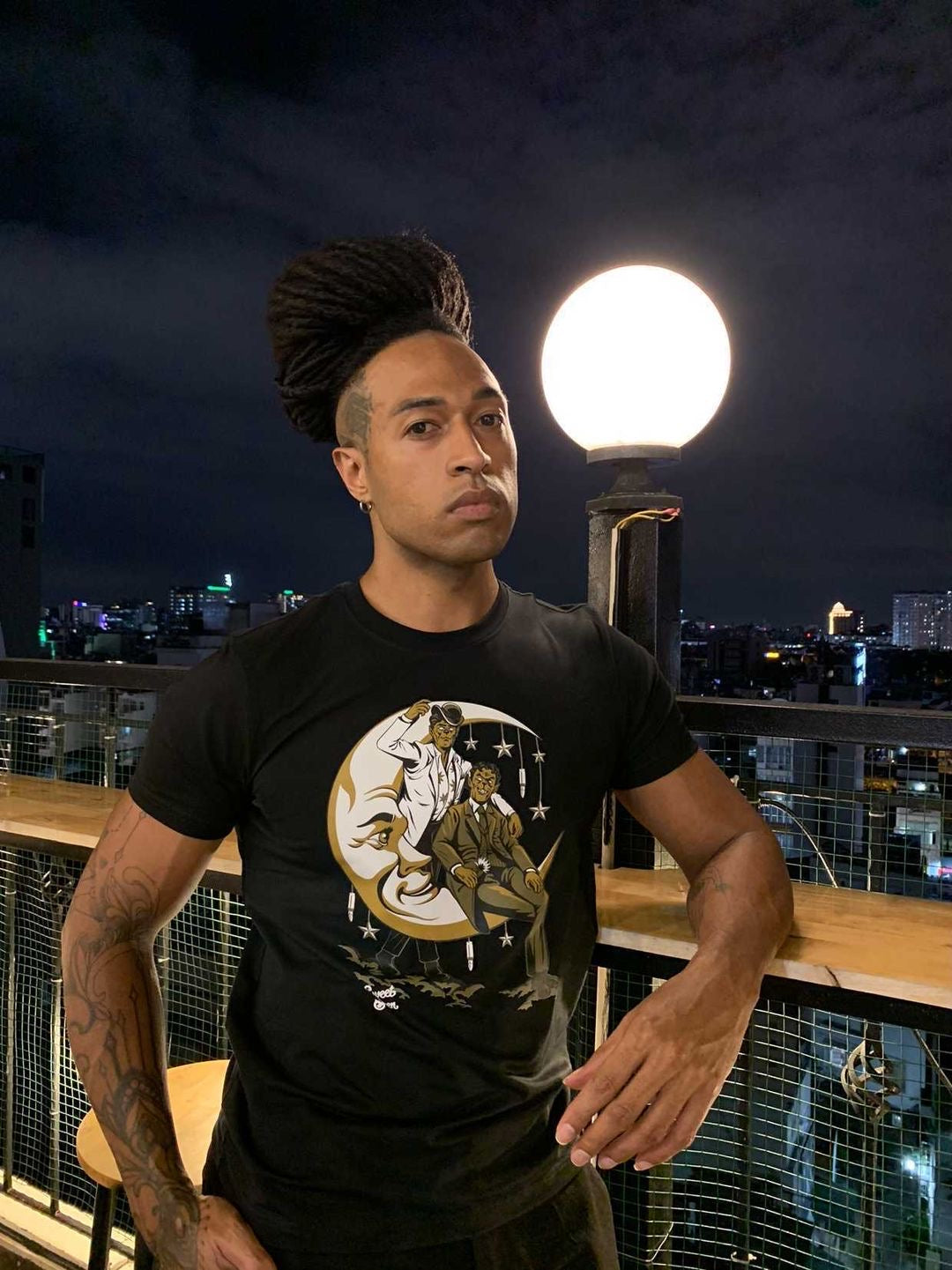 Queens of the Night - UNISEX - Tee