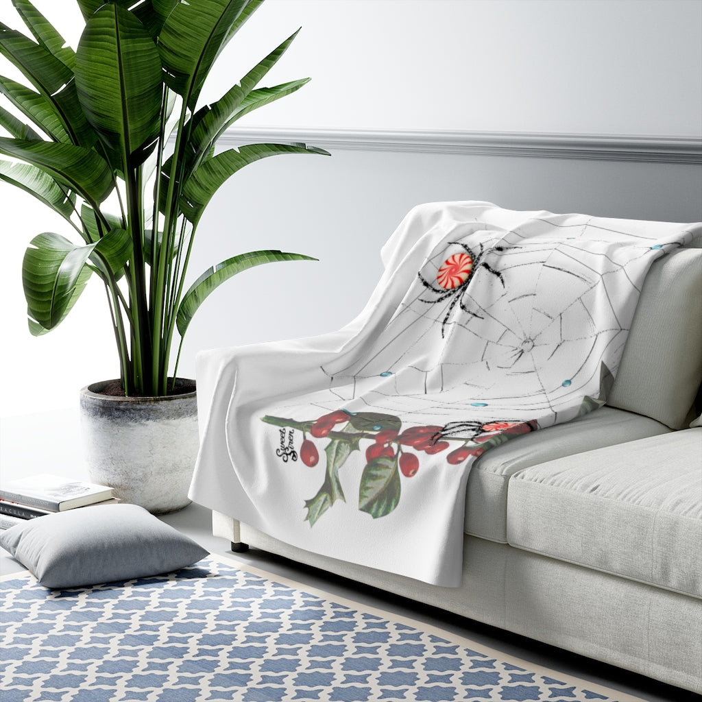 Peppermint Spider Web - White - Sherpa Fleece Blanket