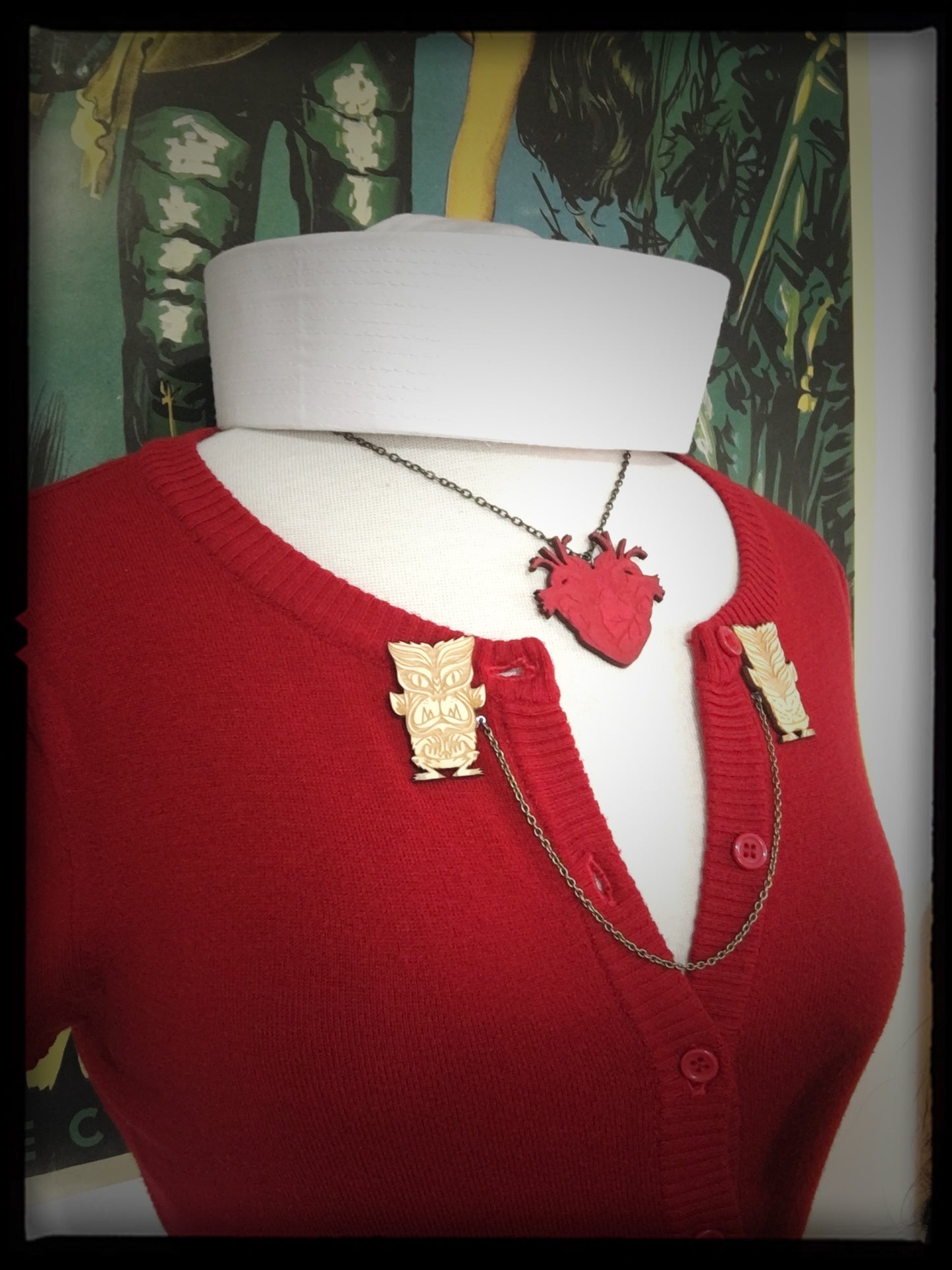 Wolfan Tiki Monster Collar - Sweater Pin Set