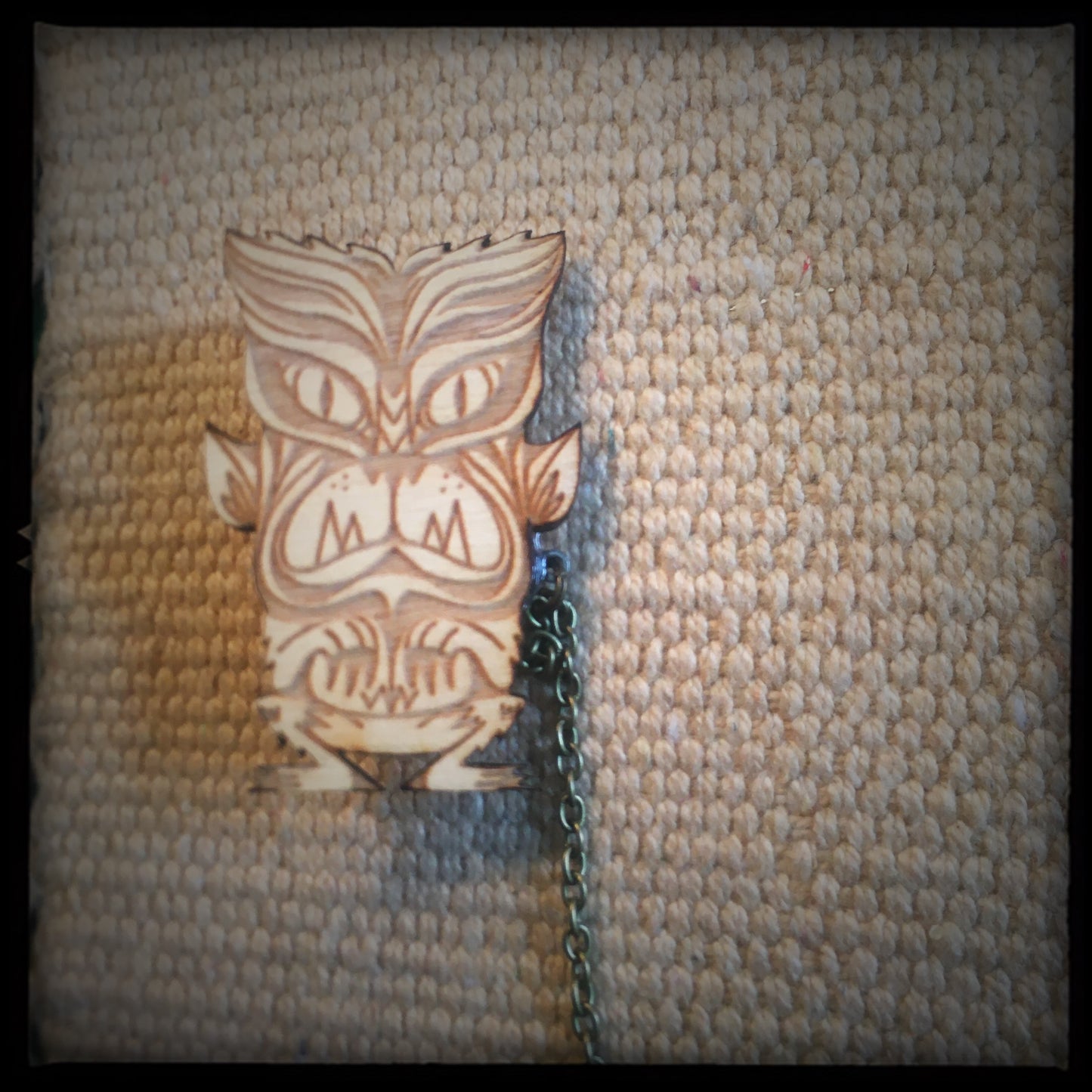 Wolfan Tiki Monster Collar - Sweater Pin Set