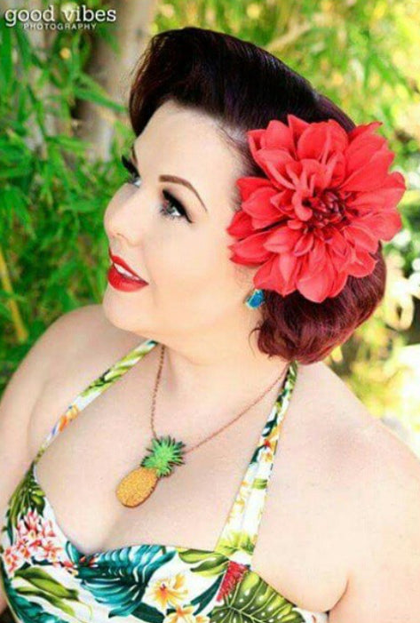 Pineapple Necklace - Large