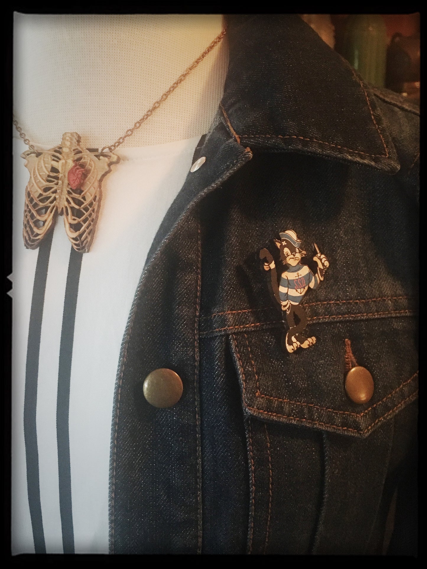 Alley Cat - PIN
