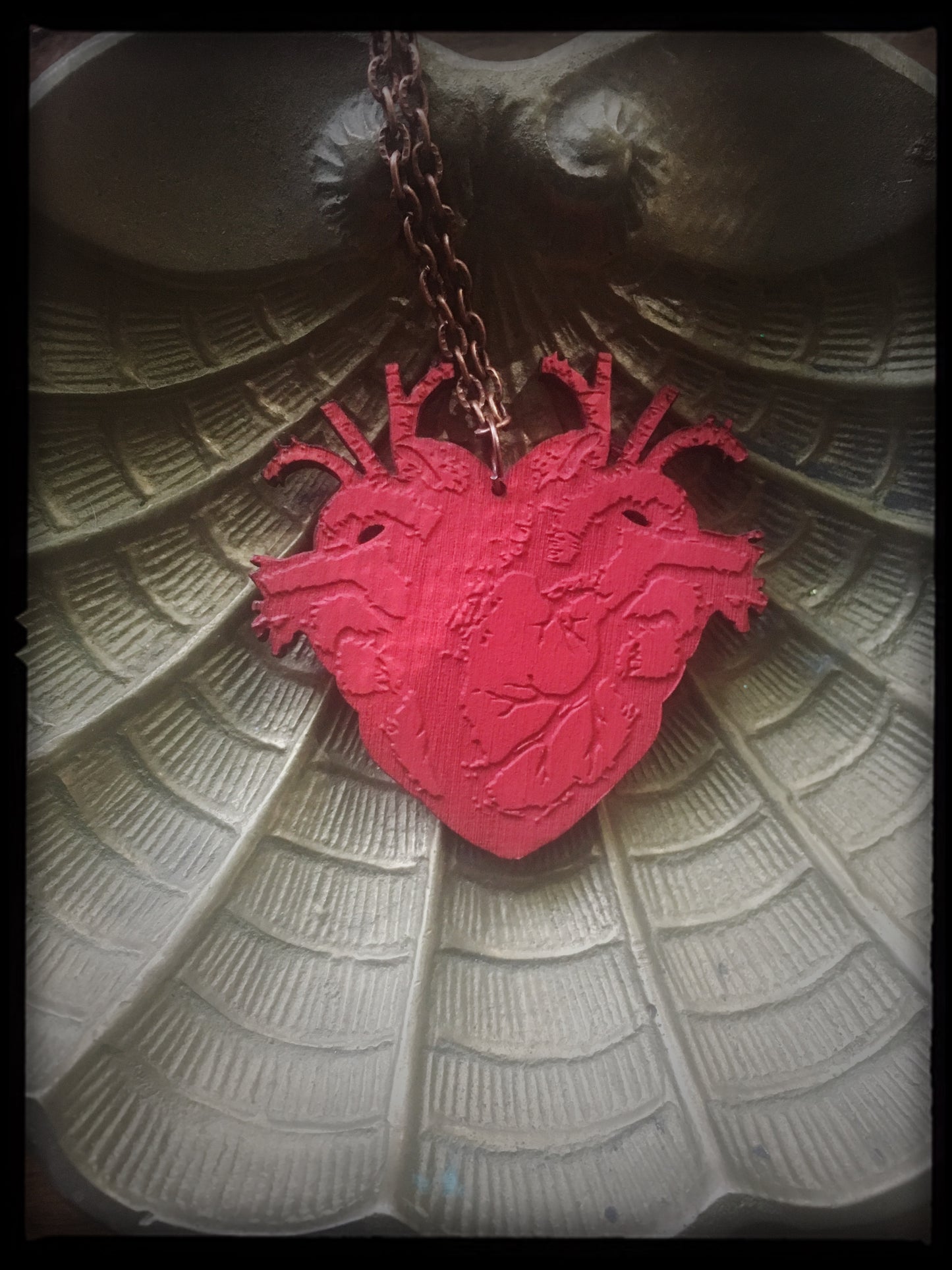 DOUBLE HEART wooden necklace - SMALL