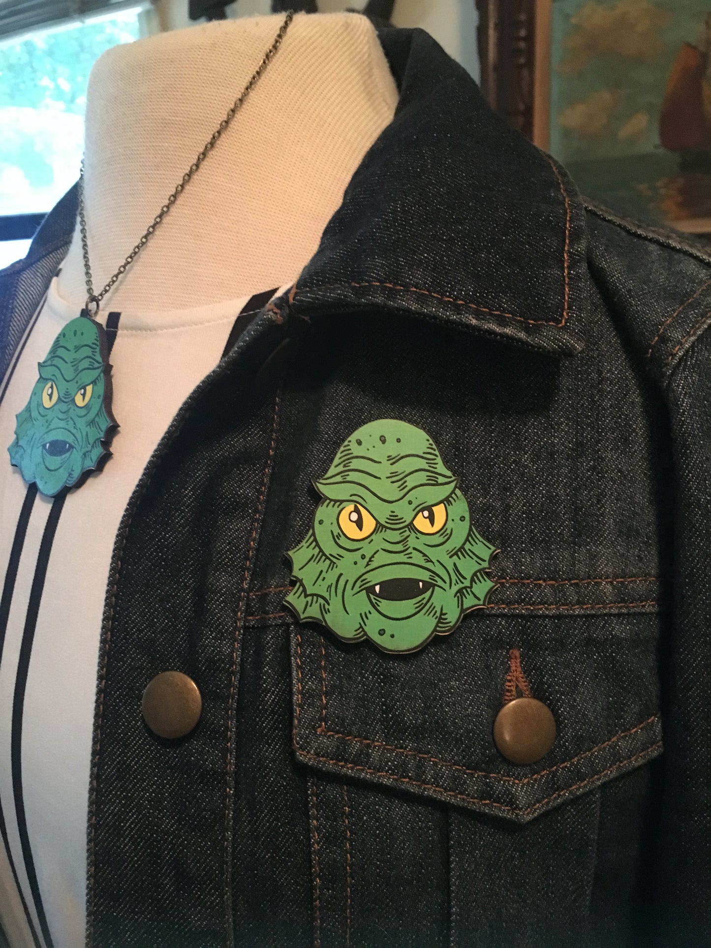 Creature Head Pin