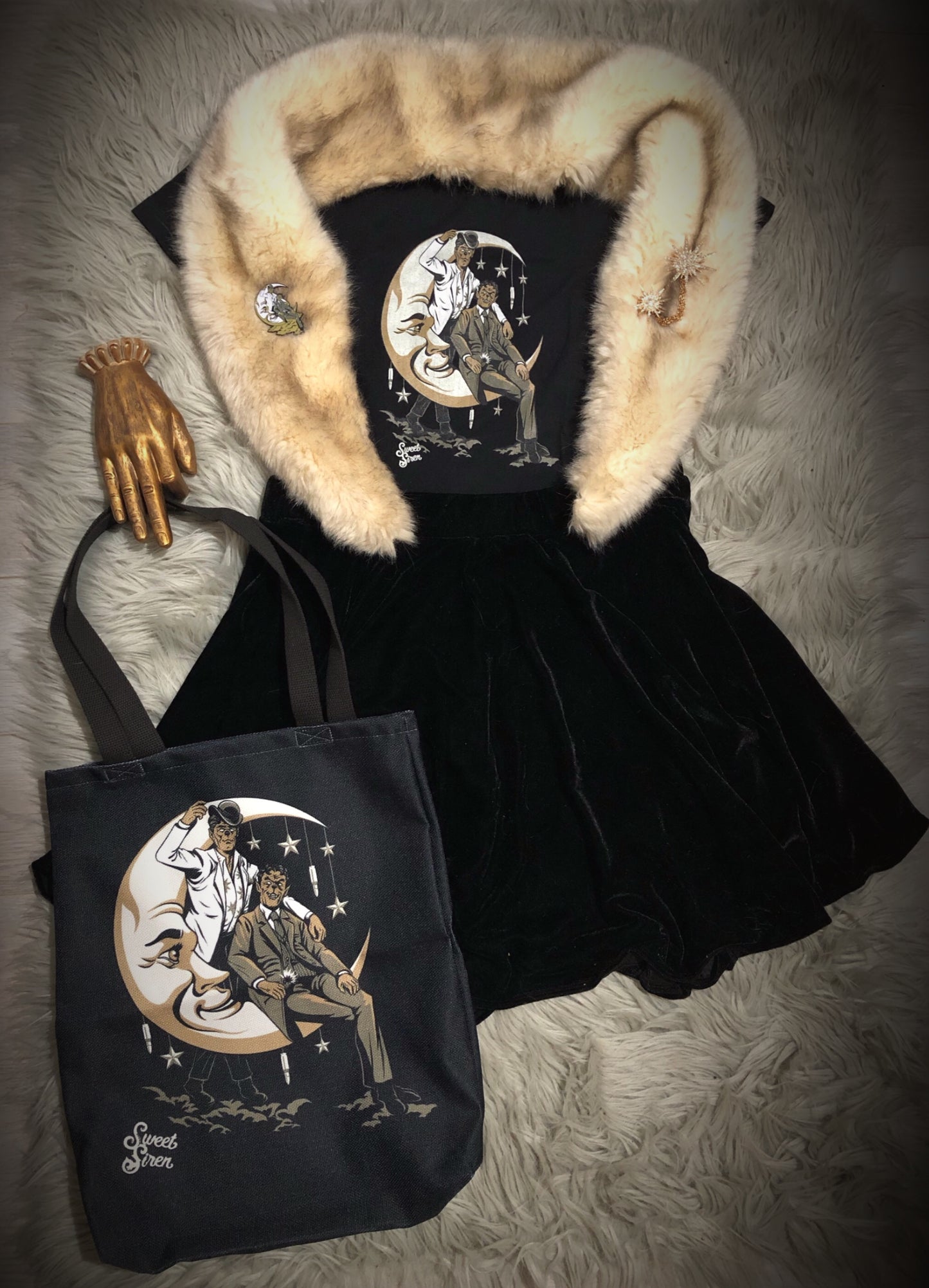 Queens of the Night - UNISEX - Tee