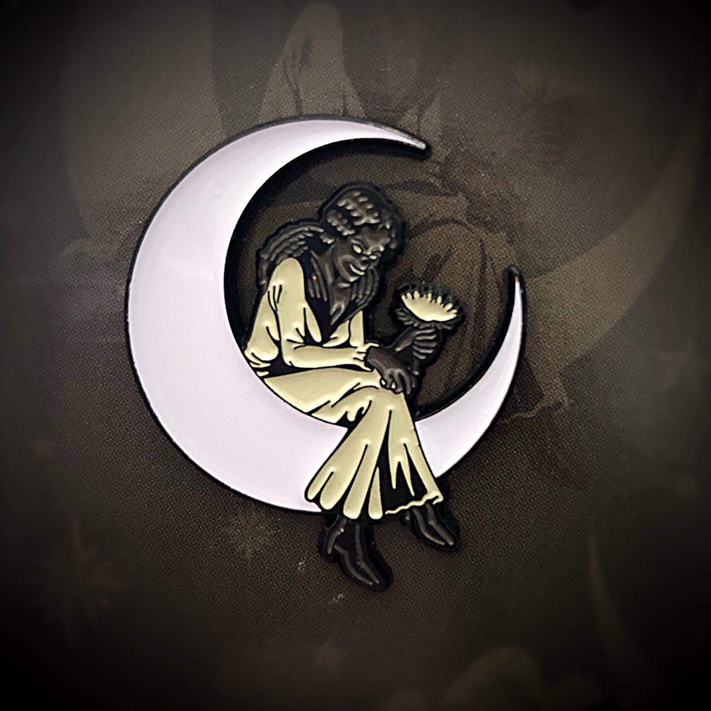 Queen of the Night - Werewolf Enamel Pin SET
