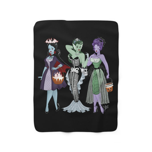 3 Trick or Treat Babes -All Black - Sherpa Fleece Blanket