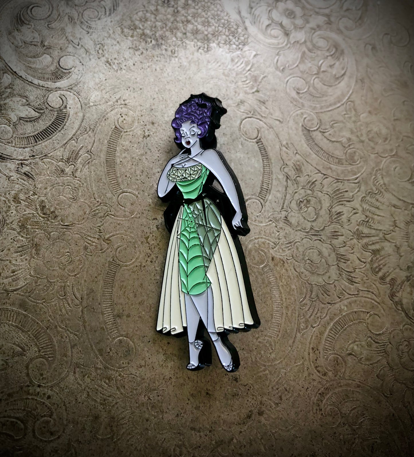 SpiderWeb Babe - Pin