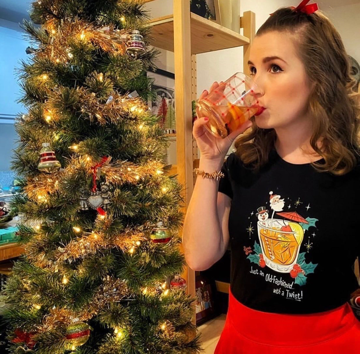 Old Fashioned with a Twist! - Women's Tee