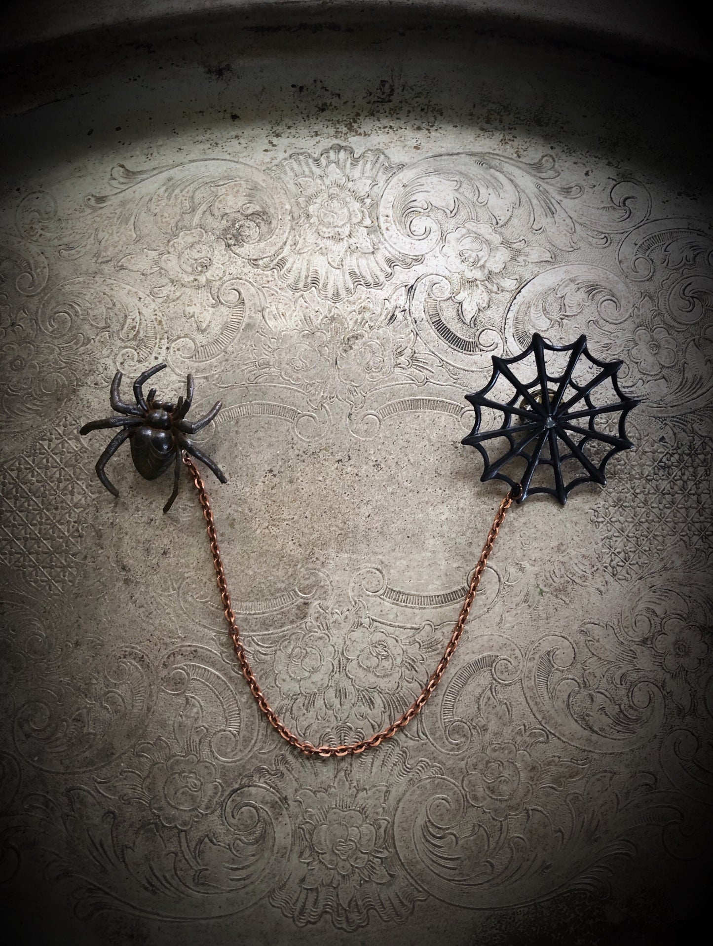 Spider and Web Collar Pin Set