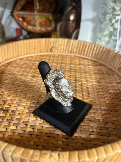 Skull Ring - M - Ornate - Clear Crystal Agate