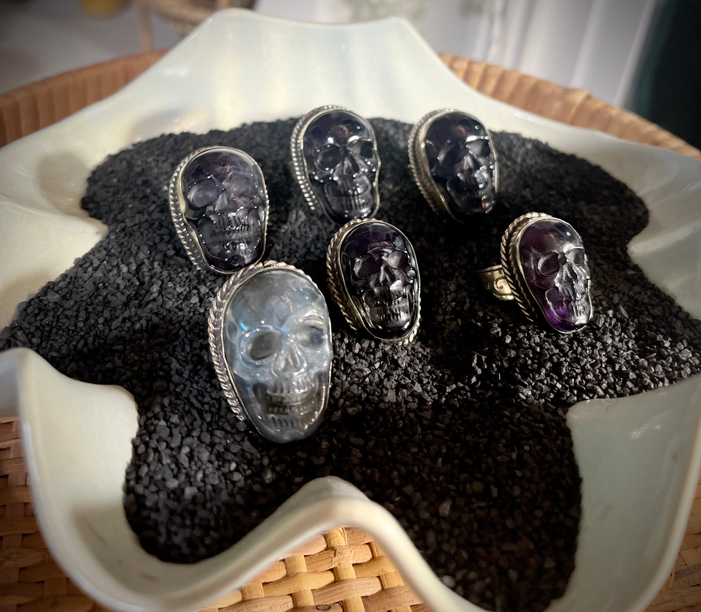 Skull Ring - M- Labradorite