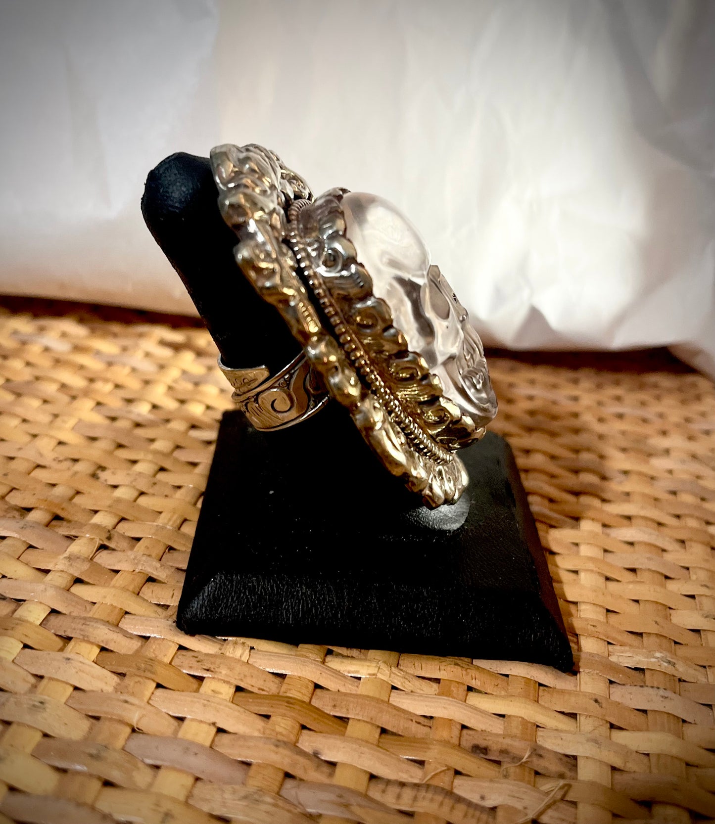 Skull Ring - XL - Ornate - Clear Crystal Agate