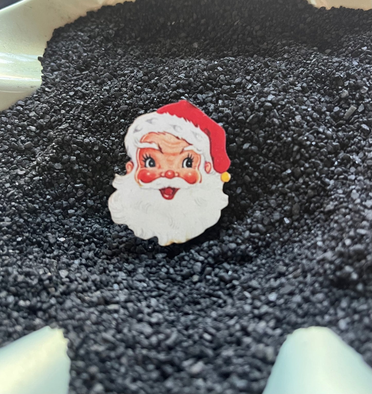 Vintage Santa - Single Wooden Pin