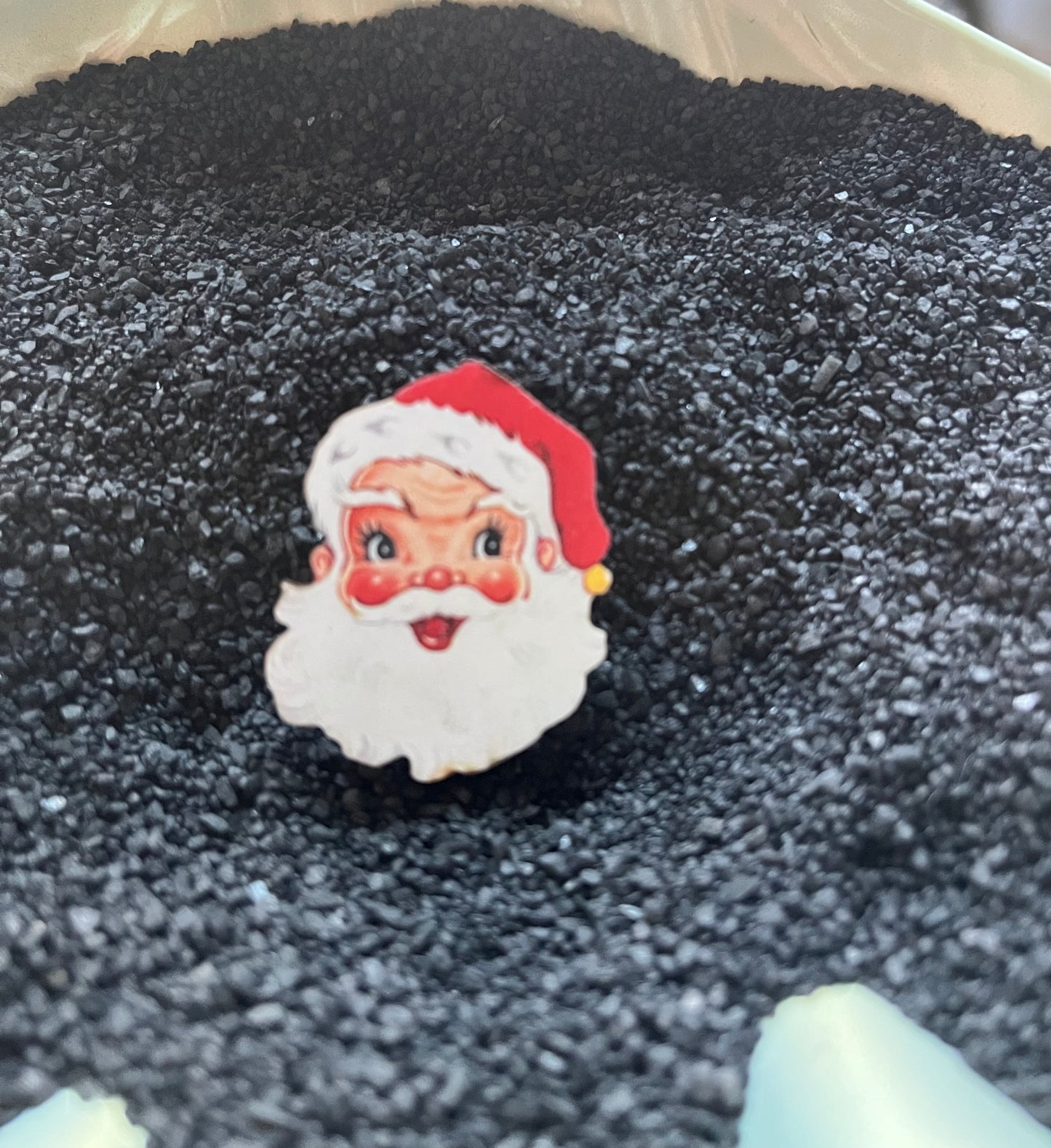 Vintage Santa - Single Wooden Pin