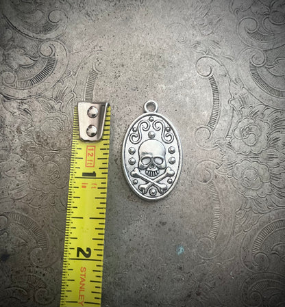 25x18 Silver Pirate Frame Setting