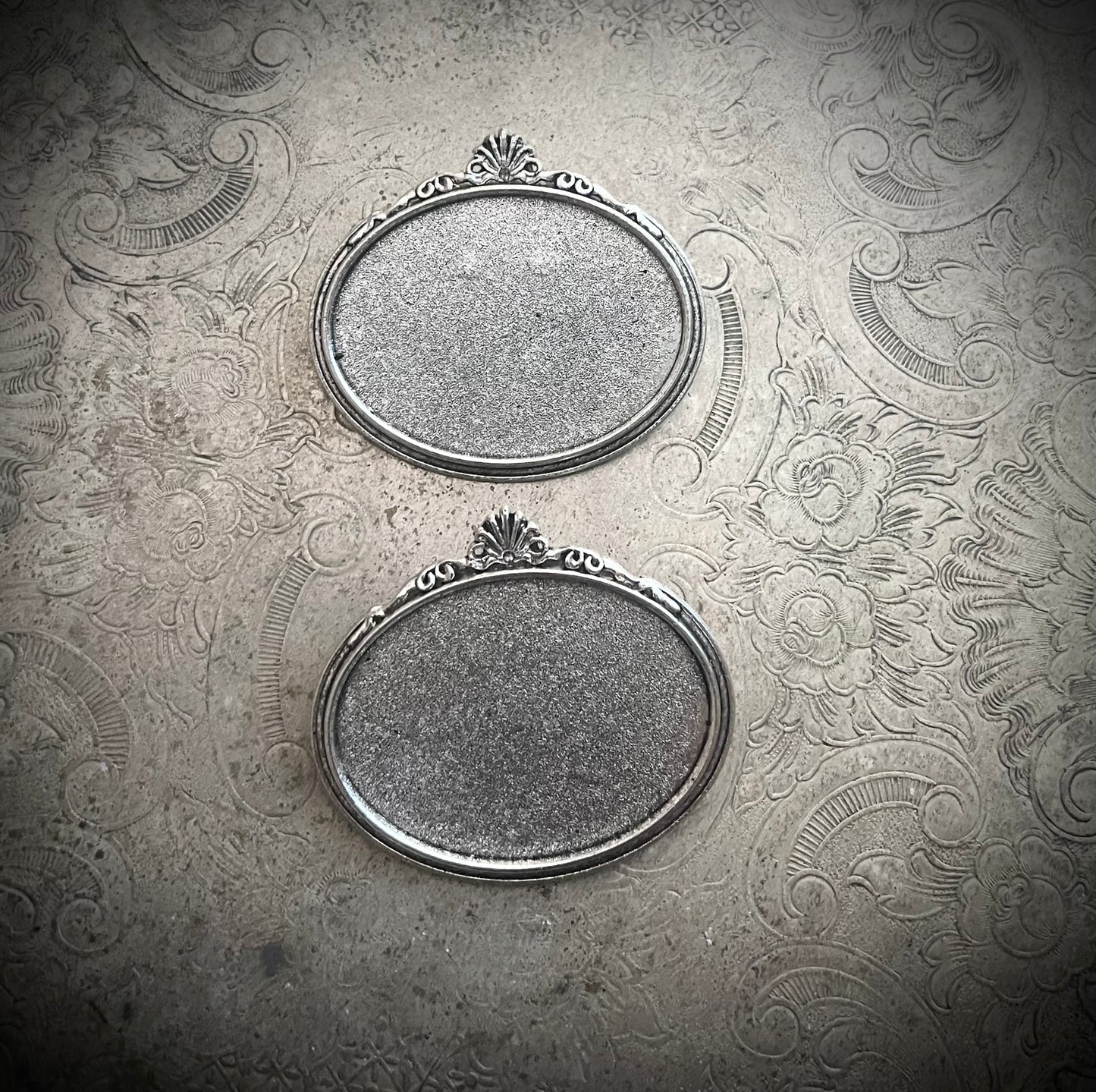 30x40 Silver Frame Brooch Setting