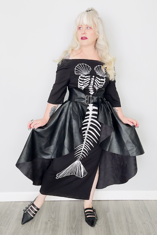 Long Peplum Skirt - Belt