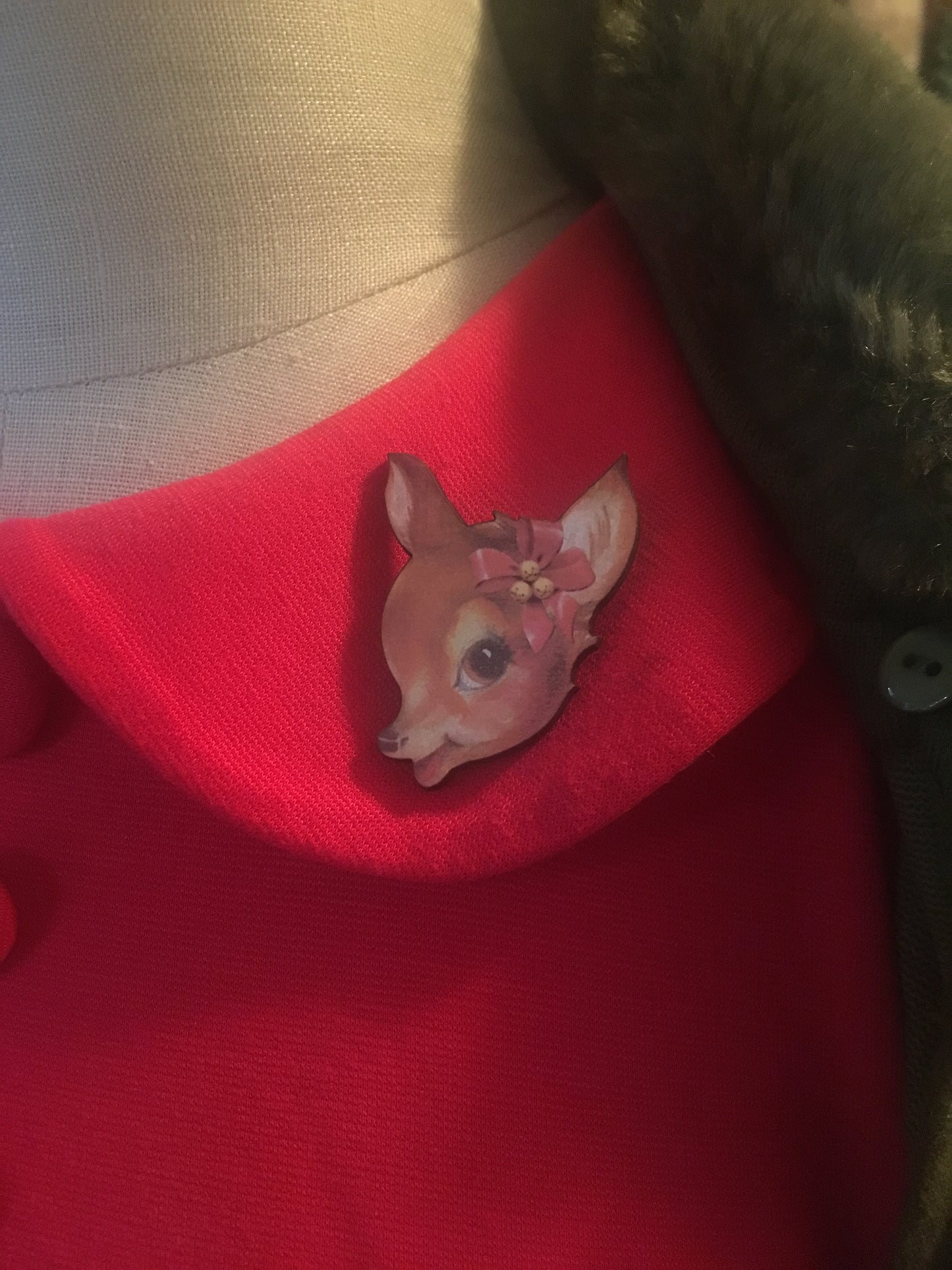 Vintage Reindeer - Single Wooden Pin