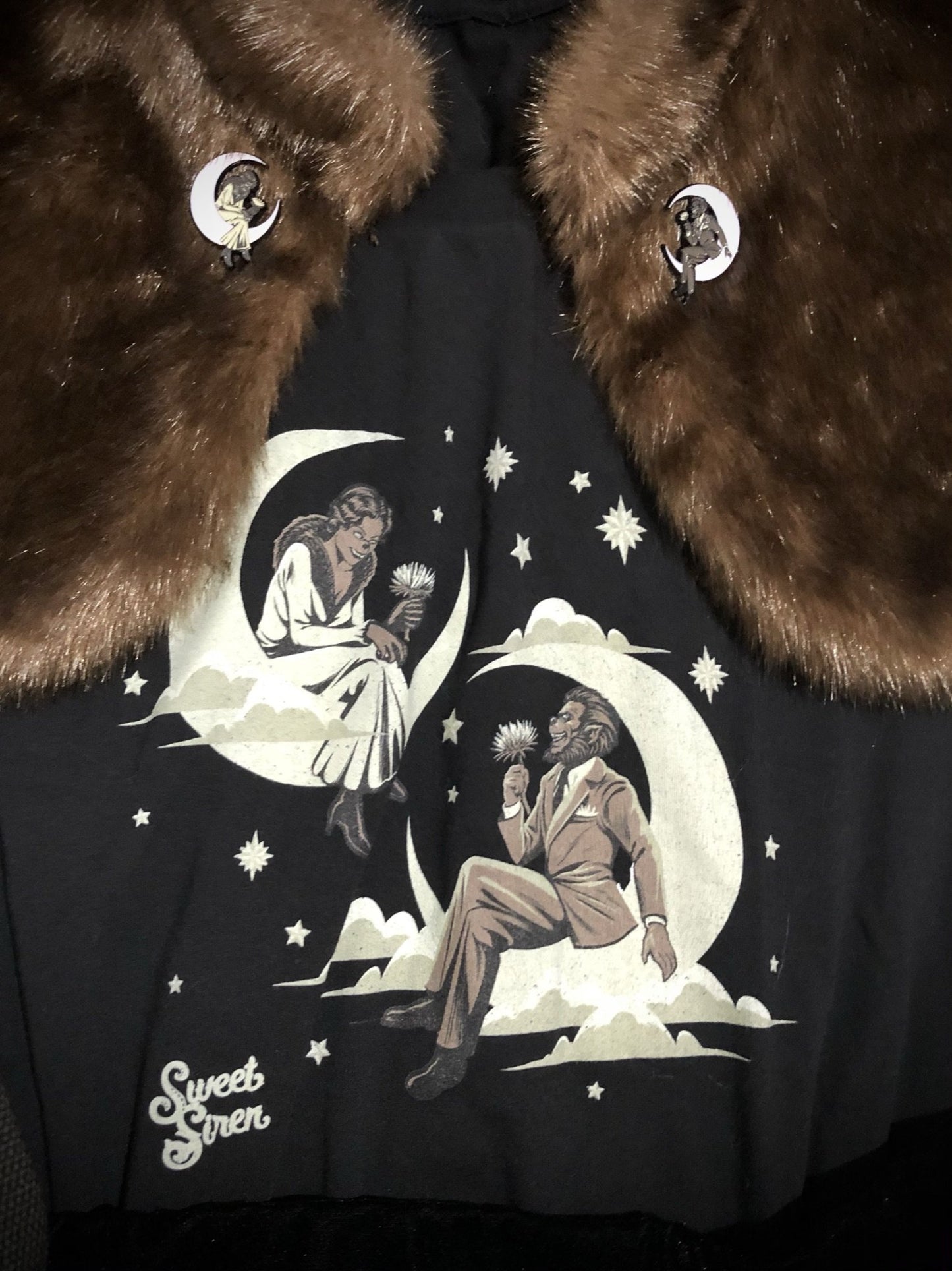 Queen of the Night Werewolves - Women's Tee